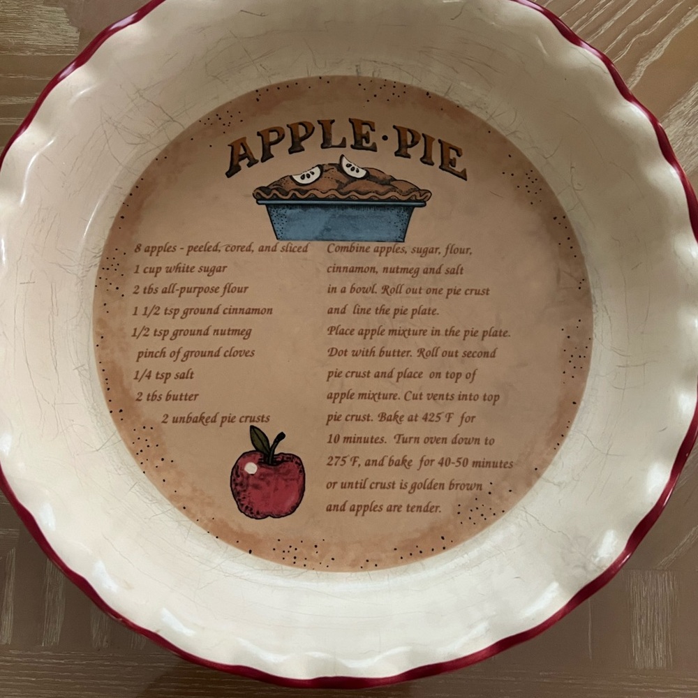 Apple Pie Ceramic Pie Dish with Red Trim